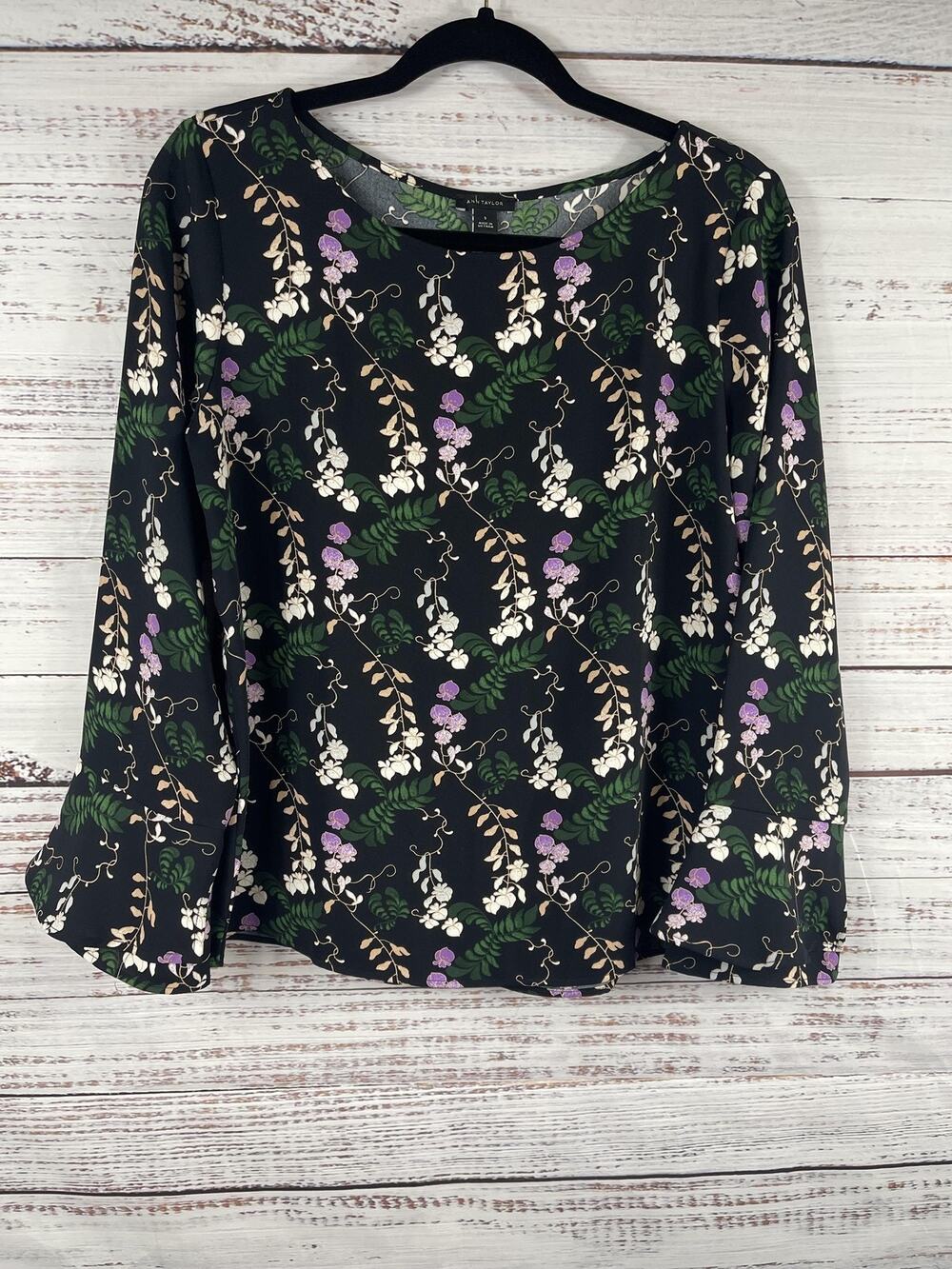 Ann Taylor Shirt Women's SZ Small Black Floral Print Long Bell Sleeve Blouse Top